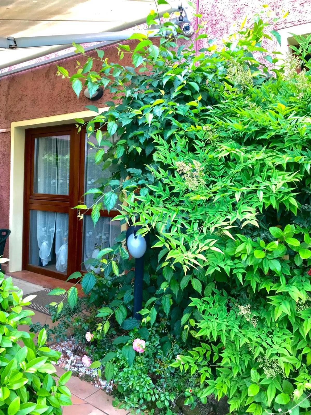 Villa Maria Apartments Moniga del Garda 외부 사진